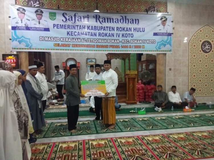 Wabup Rohul Salurkan Dana Zakat Untuk Kecamatan Rokan IV Koto Rp 244 Juta Lebih