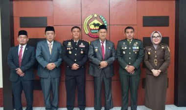Wakil Ketua DPRD Inhil Edi Gunawan Hadiri Apel Malam Renungan Suci di TMP Yudha Bhakti