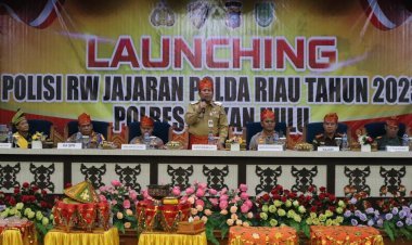 Bupati Rohul Hadiri Launching 328 Polisi RW Polres Rohul