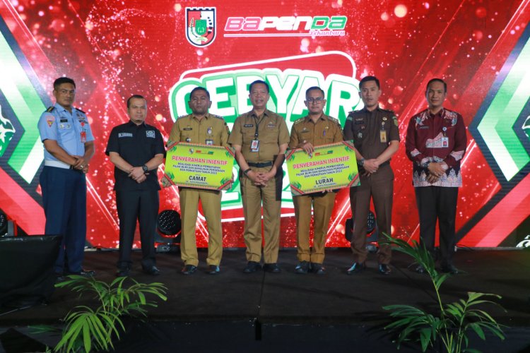 Dari Gebyar PBB-P2 2023, Warga Pekanbaru Taat Pajak Dihadiahi Umrah