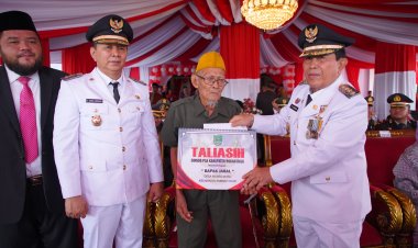 Upacara HUT RI ke-79, Bupati Rohul Ajak Generasi Muda Jaga Persatuan