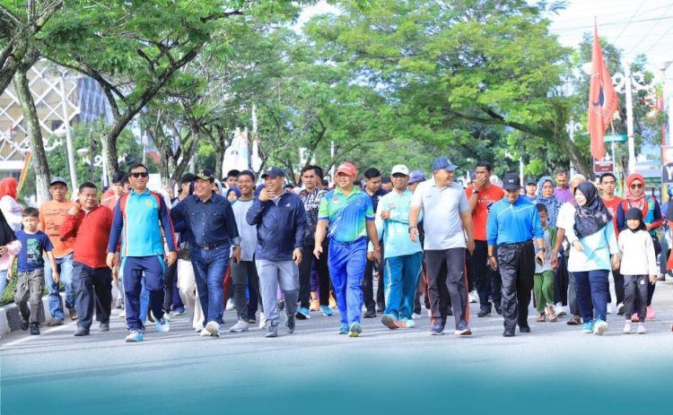 Bupati Rohul H Sukiman Lepas Peserta Jalan Santai Hari Jadi Rohul ke-25, Hadiah Utama Sepeda Motor