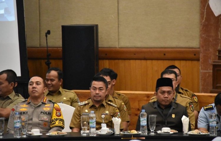 Pengundian Nomor Urut Calon Wali Kota 2024 Dihadiri Pimpinan DPRD Kota Pekanbaru Muhammad Isa Lahamid