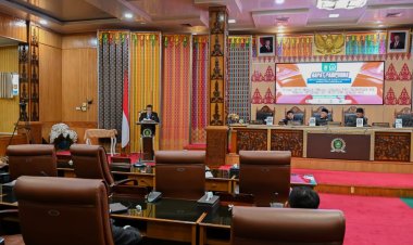 Pemkab Bengkalis Sampaikan Tanggapan Atas Pandum Fraksi Terhadap LKPJ 2024