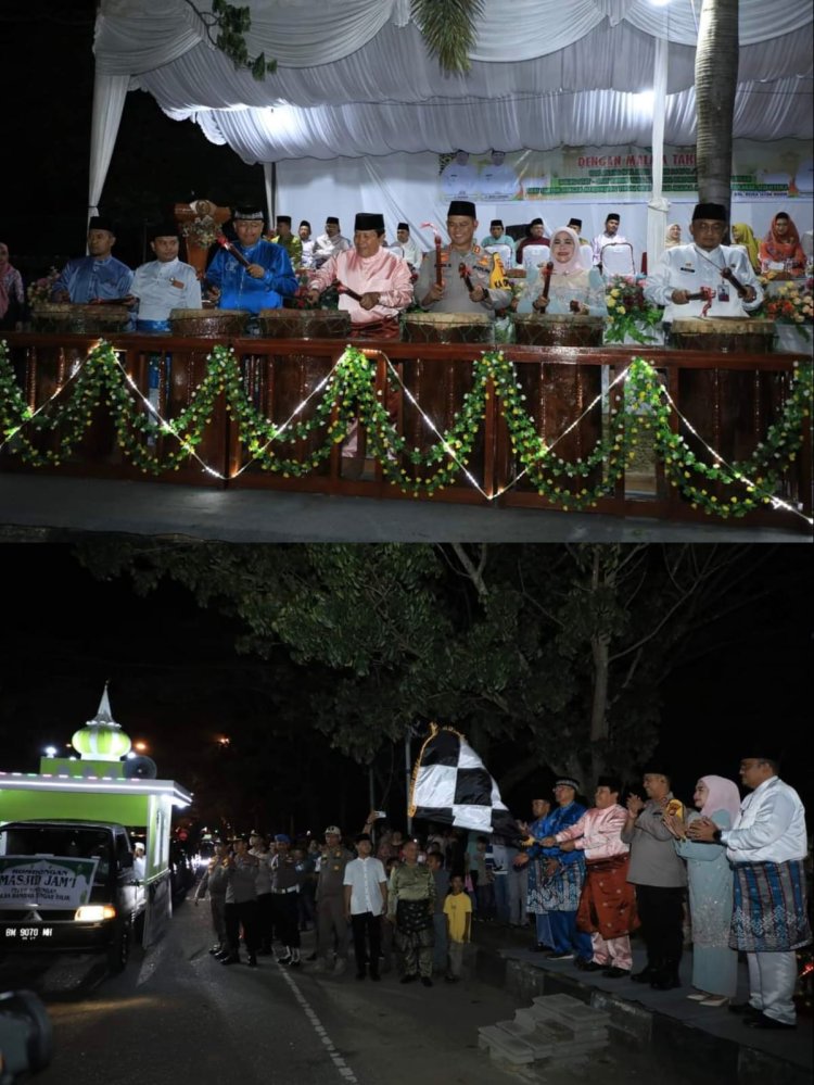 Bupati Rohul Sukiman Lepas Pawai Takbiran Idul Adha 1445 H