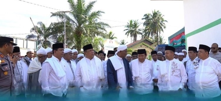 Bupati Sukiman Dampingi Pj Gubri Tinjau RSUD Rohul Hingga di Haul Allah Yarham Syekh Masum Tambusai