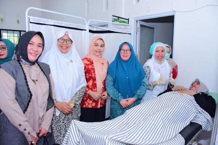 TP PKK Bengkalis Deteksi Dini Kanker Serviks Dengan Iva Test Gratis Bagi Masyarakat