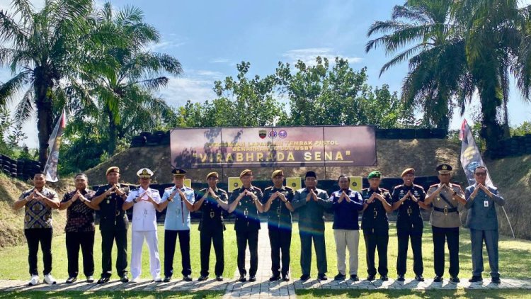Hadiri Serah Terima Jabatan Komandan Denarhanud 004/WSBY, Wawako Dumai Berharap Perkuat Sinergitas