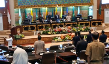 Usai Sampaikan Jawaban Gubernur, Sekdaprov Sebut Pemprov Fokus Selesaikan Tunda Bayar