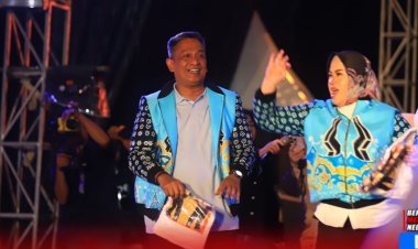 Rayola dan Kotak Guncang Panggung Pesta Rakyat Malam Puncak HUT ke-26 Rokan Hulu