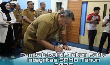 Pemkab Rokan Hulu Teken Pakta Integritas SPMB 2025