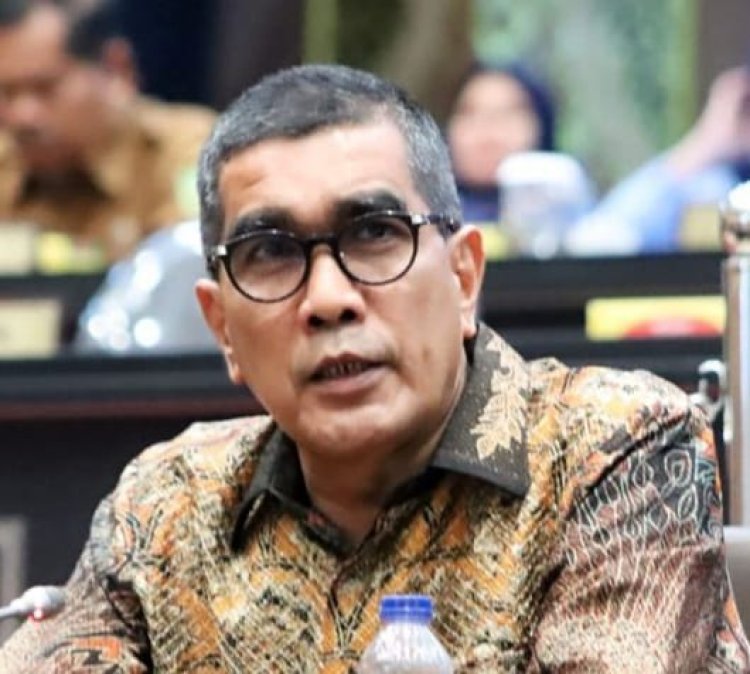 Ketua Fraksi Golkar DPRD Riau Akhirnya Muncul di Rapat Paripurna