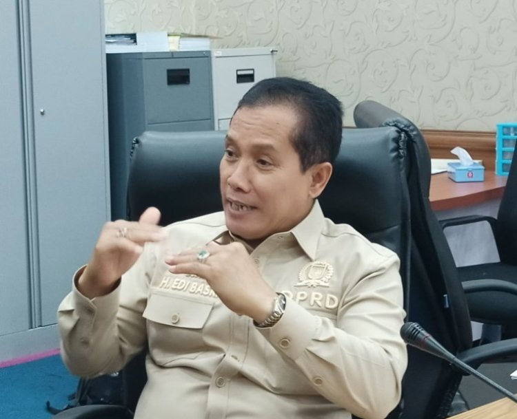 Kepala SMA di Kampar "Curhat" Ancaman Pergeseran Posisi Tanpa Penilaian Prestasi ke Edi Basri