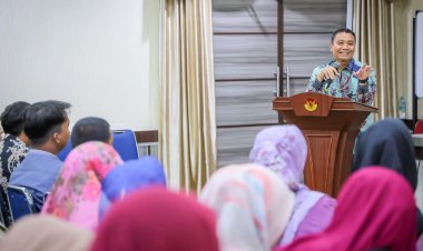 Ajak Kawula Muda Manfaatkan Media Sosial untuk Berwirausaha, Wawako Pekanbaru Buka Pelatihan Digital Marketing