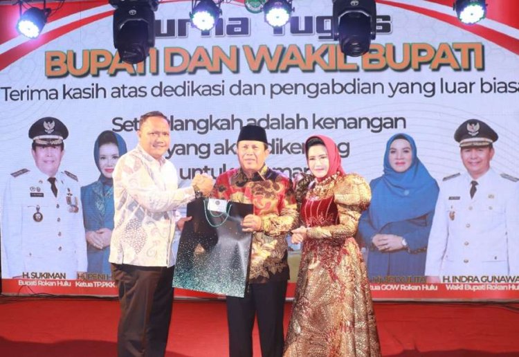 Haru Biru di Pelepasan Purna Tugas Sukiman Sebagai Bupati Rohul