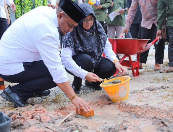 Luncurkan Bulan Wakaf, Bupati Siak Memulai Pembangunan Rumah Singgah Gratis 10 Kamar