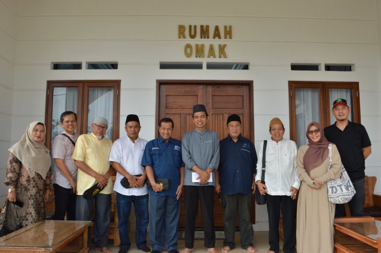 Dikunjungi Panitia HUT ke-6 JMSI Riau, UAS: JMSI Berperan Besar Cerahkan Umat