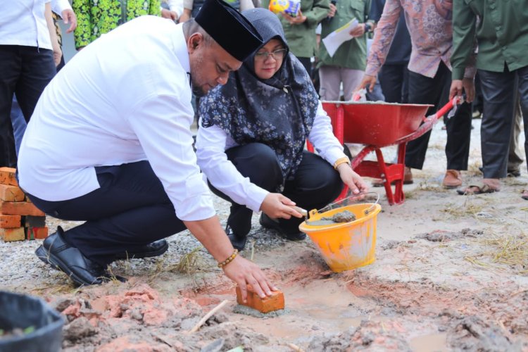 Luncurkan Bulan Wakaf, Bupati Siak Memulai Pembangunan Rumah Singgah Gratis 10 Kamar