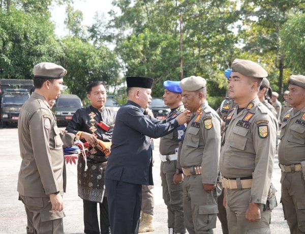 Pj Sekda Kuansing Pimpin Apel Pasukan Pengamanan Pacu Jalur 2026, Ajak Kedepankan Pendekatan Humanis