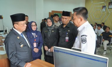 Bupati Rohil Bistamam Tinjau Perekaman TTE PPPK Paruh Waktu, Percepat Digitalisasi Birokrasi